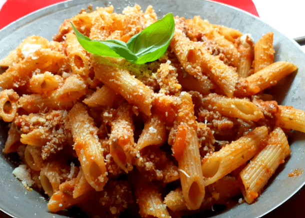 Pâtes Bolognaise dans une assiette